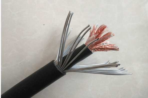 300/500 V 12 x 2 x 2,5 mm2 Mehrpaariges SWA-Stahldrahtgepanzertes ISOS-Kupferdrahtgeschirmtes 14 AWG Einzel- und Gesamtgeschirmtes Instrumentenkabel mit 12 Paaren